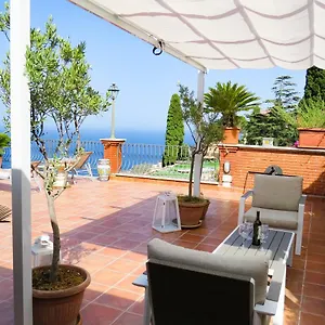 2* Hotel apartamentowy Athena