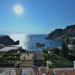 Baia Azzurra Таормина